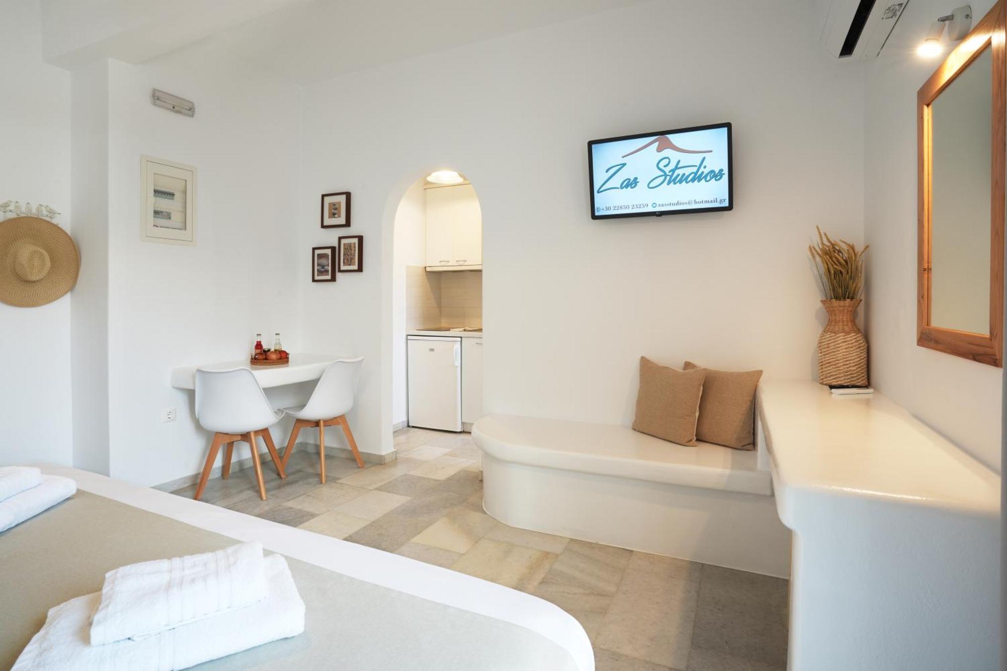 Zas Studios Apartment *